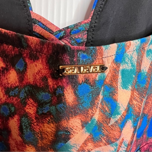 NWT SEA LEVEL Hunter Plunge Macrame Detail Multifit One Piece Swimsuit. Size 6 - Picture 8 of 14